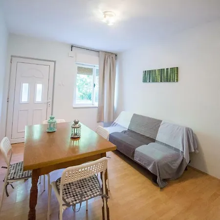 Filipa Apartment